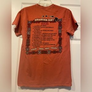 Real Dirt Womans Shirt Size Small‎